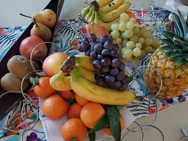 A L'Oree Du Pin Aix-en-Provence Bed & Breakfast